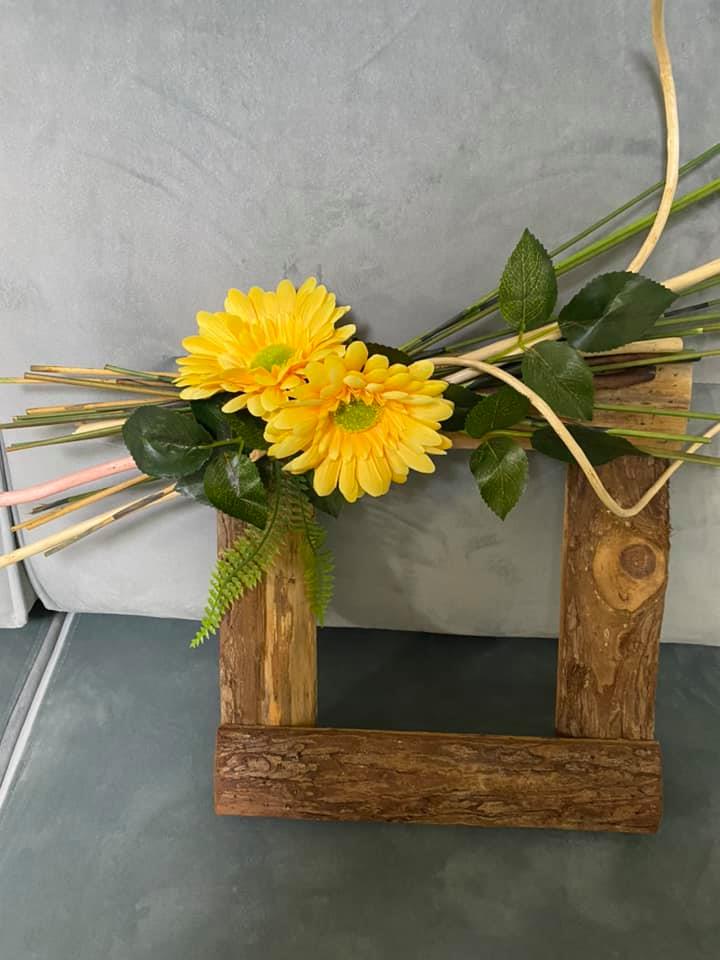 معليا- معرض الفصح لدى الاخت نفجة توما 