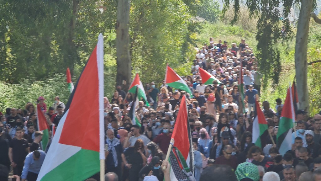 مشاركة كبيرة في مسيرة قرية اللجون المهجرة