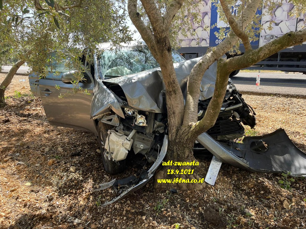 فيديو وصور-شارع رقم 89 بجانب معليا- 6 إصابات منهم إصابتين من فسوطة بحادث طرق خطير