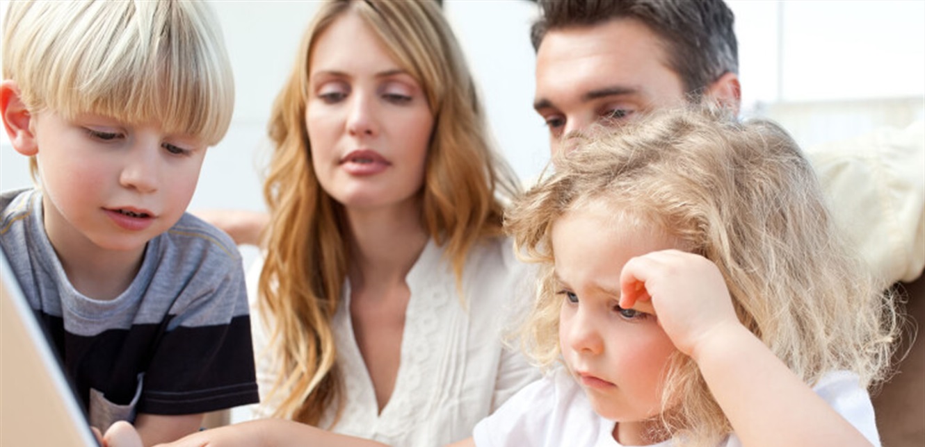 الأطفال معرضون لتهديدات من خلال الانترنت.. اليكم أبرزها