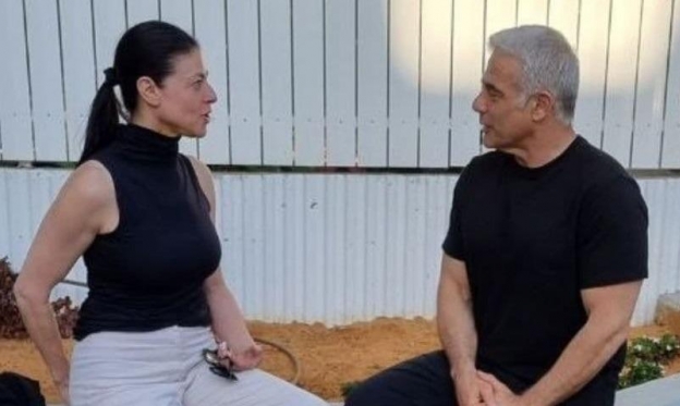 توقيع اتفاق ائتلافيّ لتشكيل حكومة التغيير.. ونتنياهو يعتزم اقتراح التناوب على ساعر