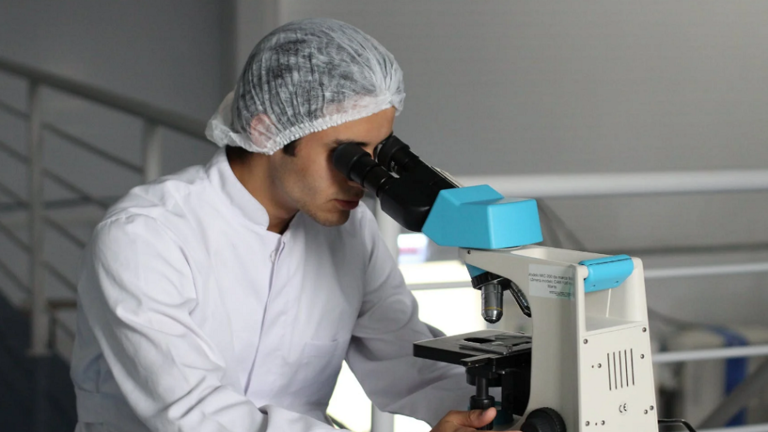 الكشف عن عشرات الآلاف من الفيروسات الموجودة في براز الإنسان غير معروفة للعلم!