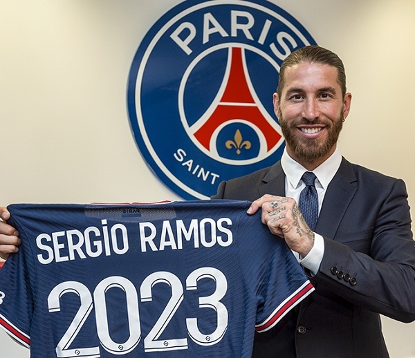 رسميا.. باريس يعلن عن ضم سيرجيو راموس