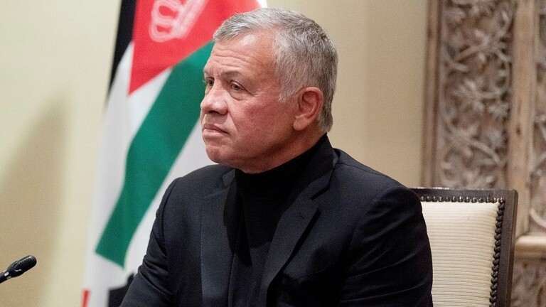 وسائل إعلام عبرية: ملك الأردن التقى برئيس الوزراء الإسرائيلي في عمان