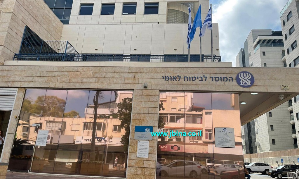 قرار برفع سن التقاعد للنساء الى 65 عامًا