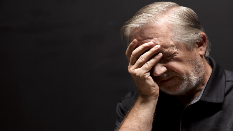 سبع علامات مبكرة تحذر من الإصابة بالخرف