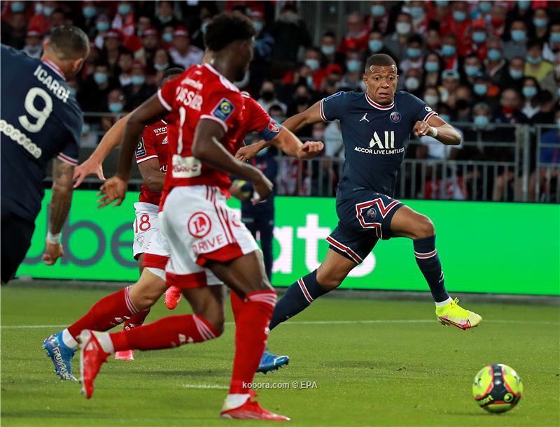 قرار رحيل مبابي في يد رجل واحد