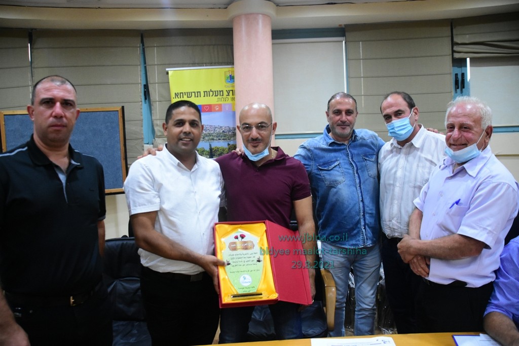 بالفيديو- أعضاء جدد في بلدية معلوت ترشيحا- العضو نزيل اندراوس محل حمد نعيم, وتكريم الأخير على عطاءه