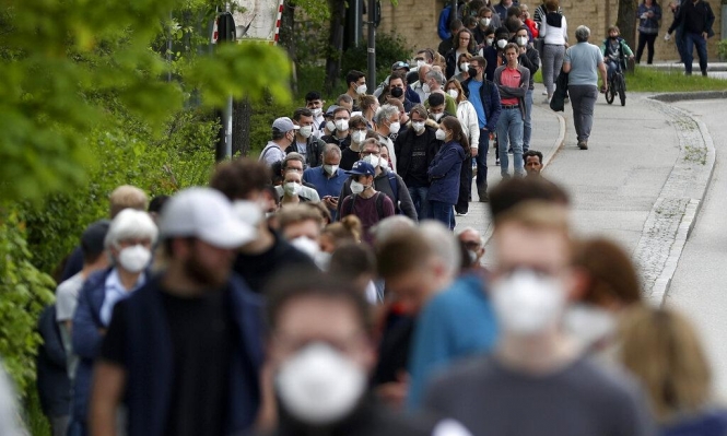 كورونا عالميا:نحو 4.6 مليون حالة وفاة و219 مليون إصابة