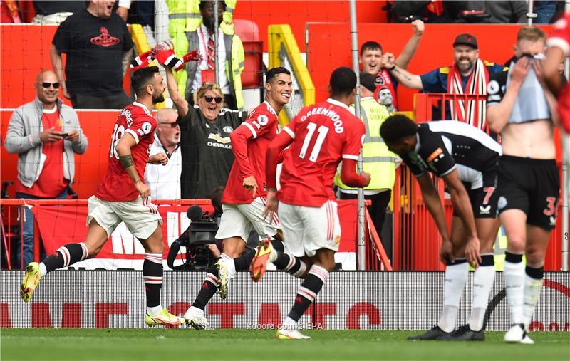 رونالدو يقود اليونايتد لقهر نيوكاسل برباعية