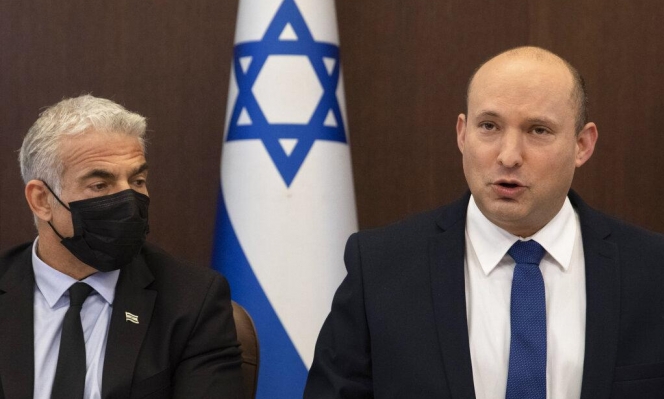 تقرير- حكومة بينيت- لبيد تحاول تحسين العلاقات مع الولايات المتحدة, ونتانياهو عمل على اضعاف السلطة الفلسطينية