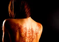 فتاة الوشم: قضية تهزّ الرأي العام في المغرب