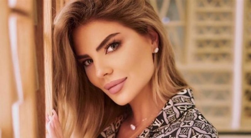  ملكة جمال لبنان السابقة مع حبيبها الوسيم في أحد الملاهي الليلية!