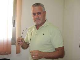 فوق النخل أم  تيرَشرَش ؟ بقلم سهيل كيوان