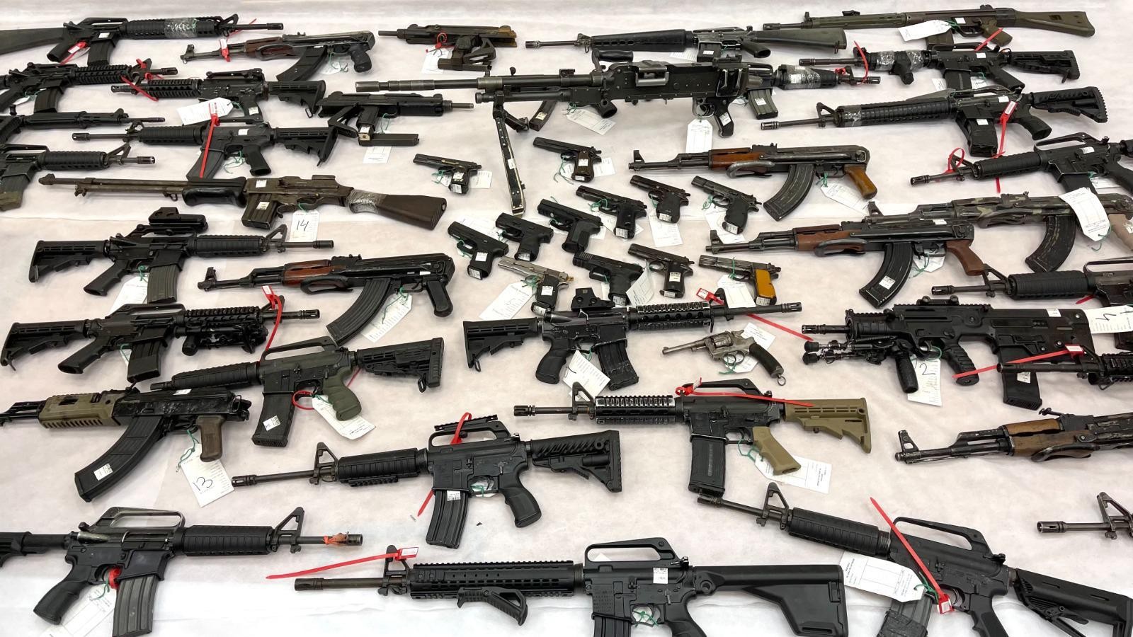 وكيل سري يوقع بتجار أسلحة في المجتمع العربي