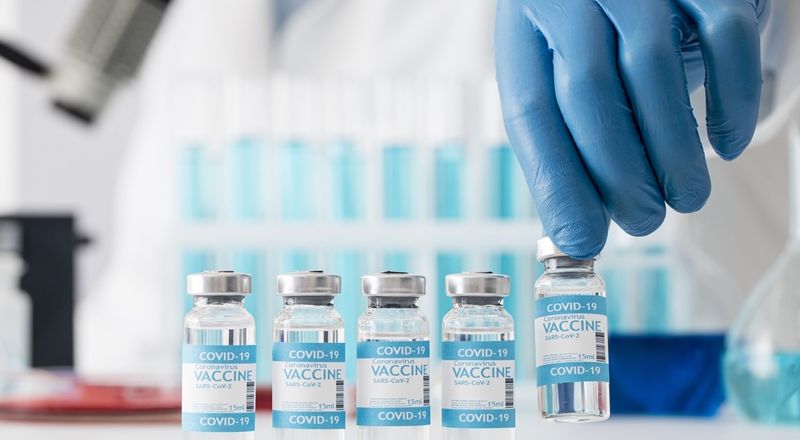 عالم أوبئة روسي بارز يؤكد: لا يوجد داع للذعر بشأن الاوميكرون