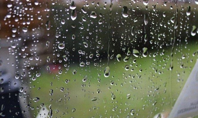 حالة الطقس: اجواء ماطرة وباردة