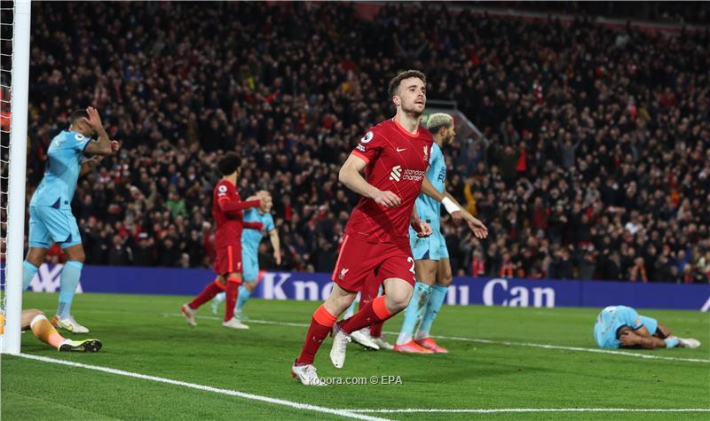  ليفربول يكسر عناد نيوكاسل ويواصل مطاردة السيتي