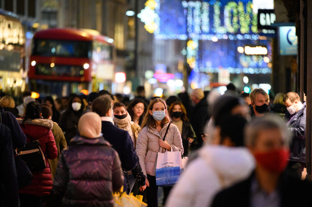 إيطاليا تسجل أعلى معدل إصابات يومية بكورونا في 9 أشهر