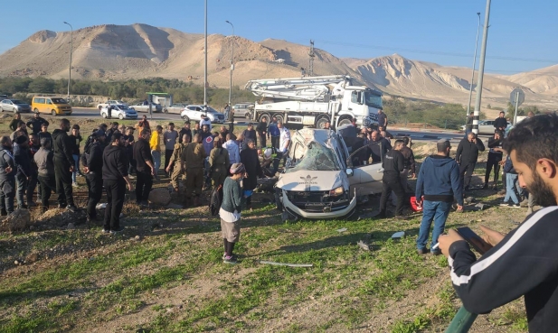 مصرع 7 عمّال فلسطينيين في حادث طرق بالأغوار