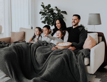 حواء جبلنا- استوحي أفكاراً لقضاء ليلة دافئة وممتعة بصحبة أسرتك