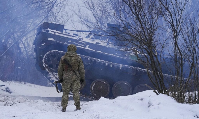 أزمة أوكرانيا: قوات أميركية قريبا إلى أوروبا الشرقية وزيلنسكي يناشد الغرب عدم إثارة الذعر