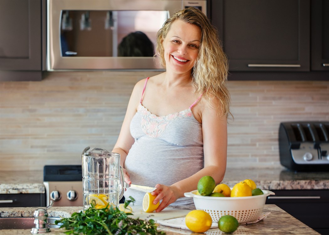 حواء جبلنا- ما هي الفوائد التي يوفّرها لكِ الحامض خلال الحمل؟