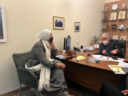 النائب إيمان خطيب ياسين ووزير الرفاه يتفقان على إقامة 7 مراكز لعلاج المدمنين