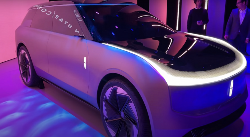 Lincoln تستعرض سيارة المستقبل  بمواصفات مذهلة!