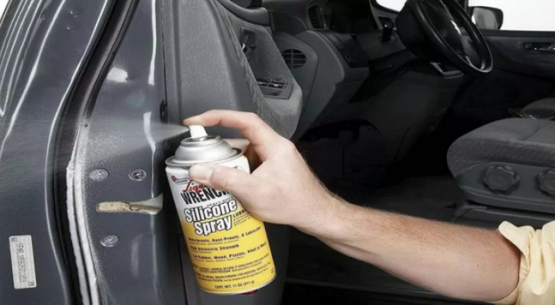 كيف تحافظ على كاوتشوكات السيارة الخارجية وبريمات الابواب؟