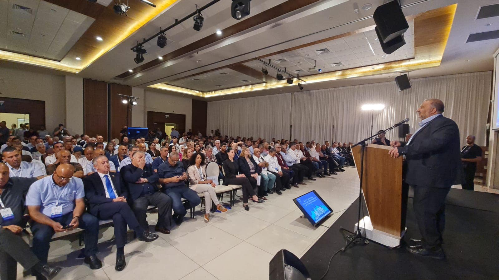 الموحدة: منذ بداية العام تم رصد 800 مليون من أصل 1 مليار شيكل للمواصلات في المجتمع العربي