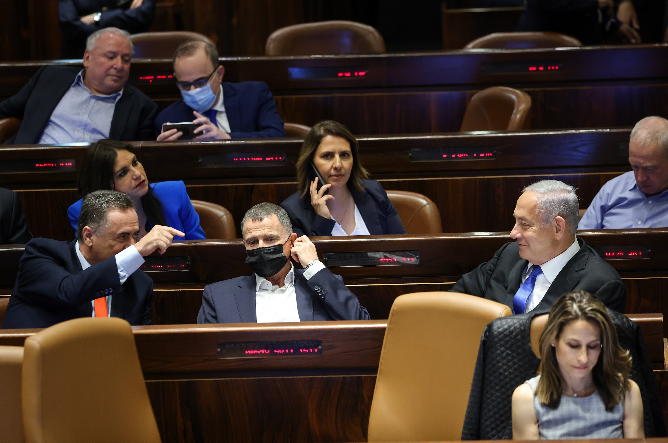 الائتلاف الحكومي يُمنى بالمزيد من النكسات في التصويت على مشاريع قوانين بالكنيست