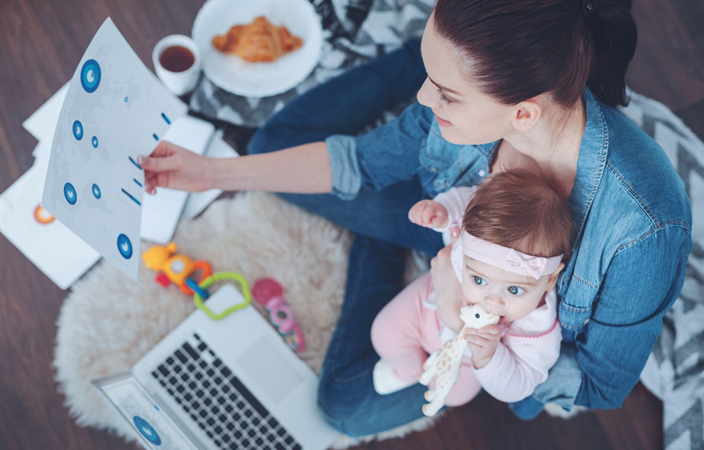 اطفال جبلنا- السعي وراء شغفك يفيد أطفالك بأربع طرق