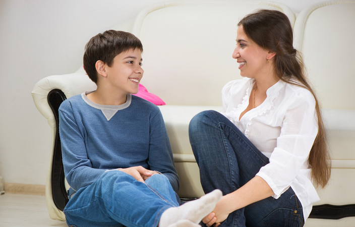 اطفال جبلنا- 7 طرق لإظهار حبك لأطفالك دون استخدام كلمات