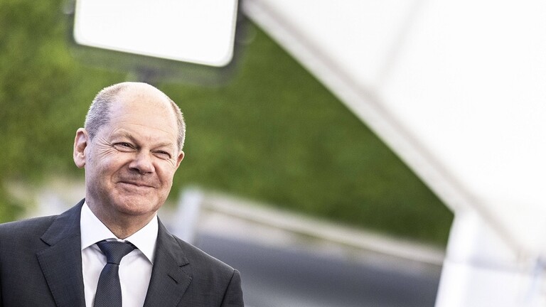 شولتس يجيب على سؤال بشأن زيارة بوتين المحتملة لألمانيا