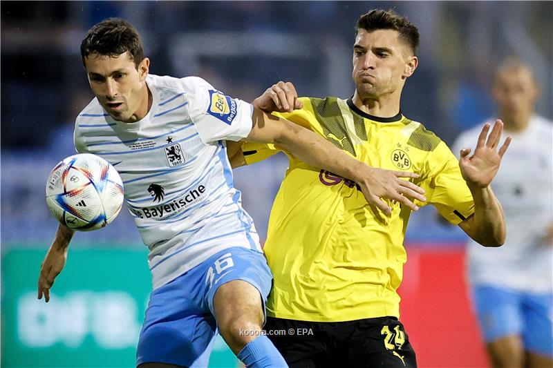 مانشستر يونايتد يتحرك نحو هدف برشلونة