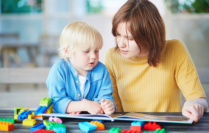 4 أساليب ذكية تساعدك في تربية طفلك