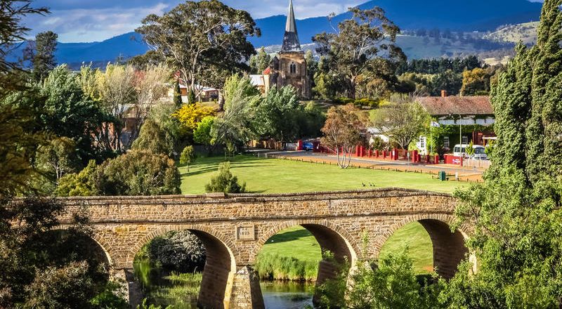 تجربة السياحة في أصغر ولاية أسترالية