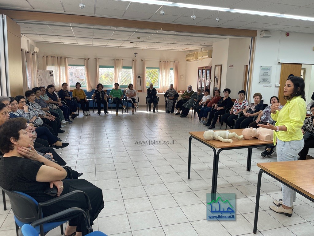 من فعاليات أسبوع المسن في ترشيحا- محاضرة قيمة عن الإسعاف الاولي للأطفال-صور وفيديو