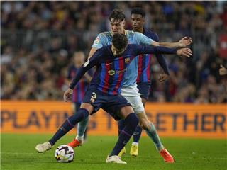 بيكيه معلنا اعتزاله: انتهت رحلتي مع برشلونة