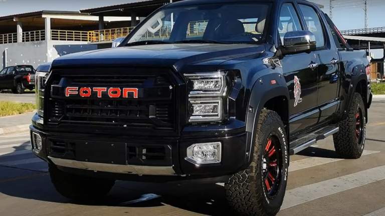 عملاق صيني يتحدى سيارات فورد وتويوتا!