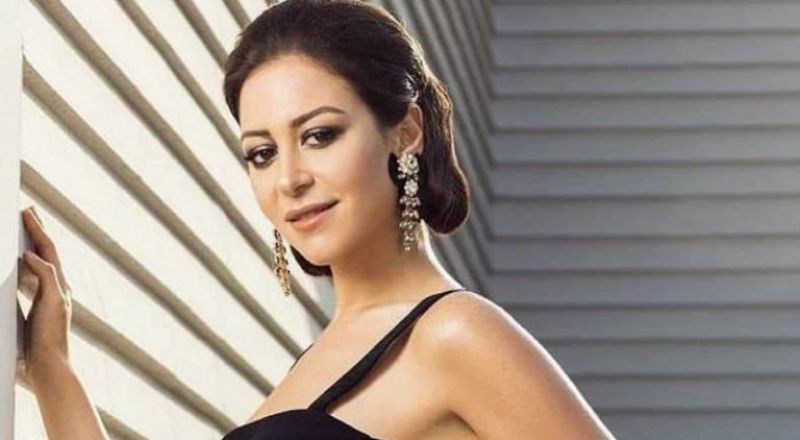 حقيقة إحالة منة شلبي لمحكمة الجنايات