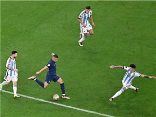 برشلونة وريال مدريد يقتحمان سباق زميل ميسي