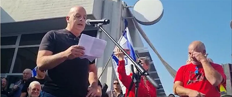 رئيس الشاباك السابق :أمننا الشخصي بيدي مجرم متهم وبيدي وزير التيك توك الوطني