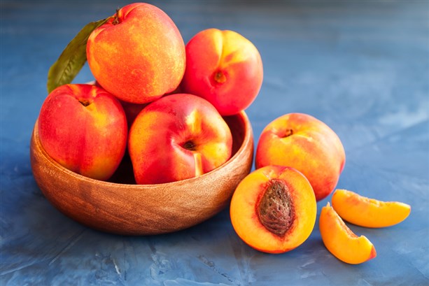 استفيدوا من فصل الربيع وتناولوا افضل الفواكه هذا الموسم!