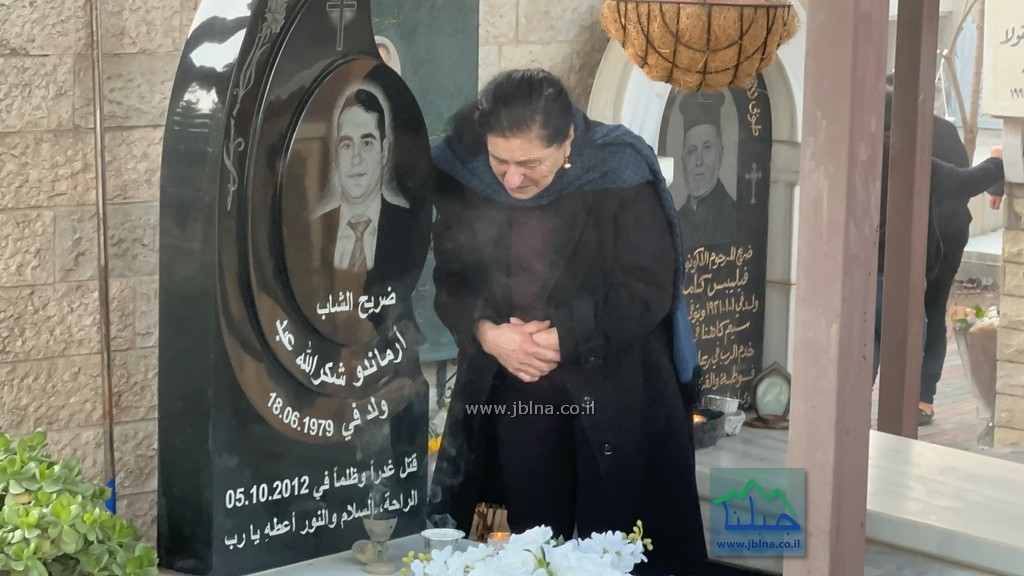 معليا- من افخم تقاليد الفصح المجيد- زيارة المدافن في الجمعة العظيمة وذكرى الأعزاء