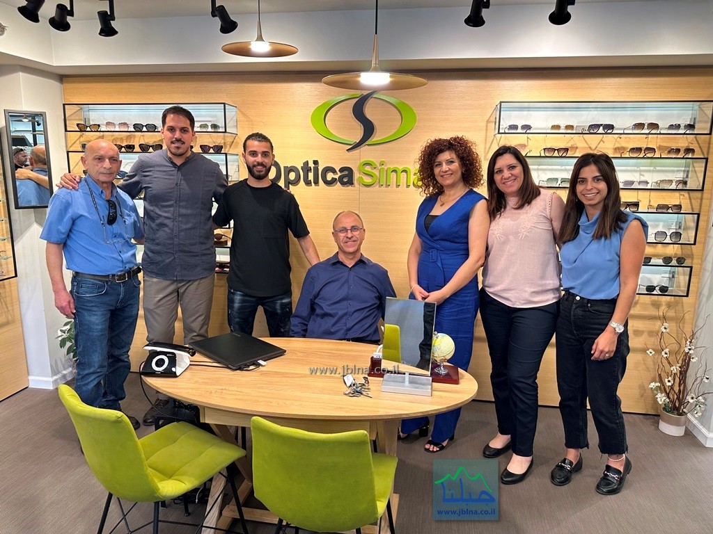 عائلة -اوبتيكا سمعان- تحتفل بمرور 35 سنة على تأسيسها