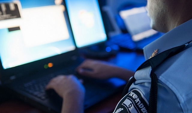 الشرطة الإسرائيلية: خلل ببرنامج تنصت سري ألحق ضررا بتحقيقات جنائية