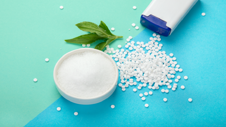 العلماء يحذرون من  مُحَلٍّ اصطناعي شائع يمكنه تحطيم الحمض النووي!