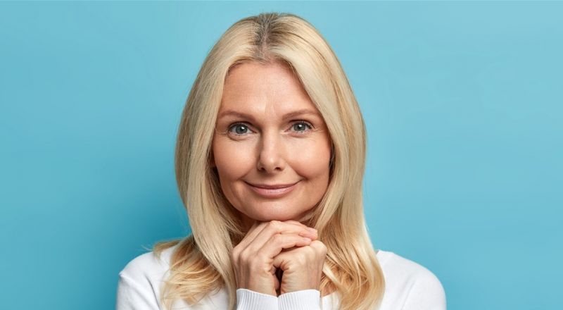 نصائح للعناية بالبشرة.. لكل امرأة فوق الخمسين